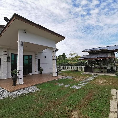 Orchard Villa Melaka 外观 照片